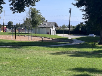 Enlarge photo 11