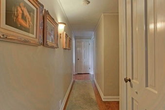 Enlarge photo 29