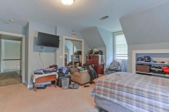 Enlarge photo 45
