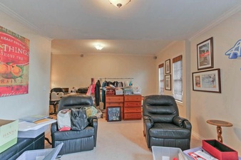 Enlarge photo 57
