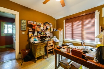 Enlarge photo 24