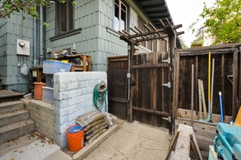 Enlarge photo 45