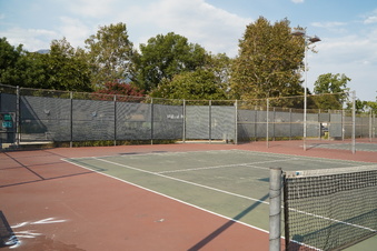 Enlarge photo 63