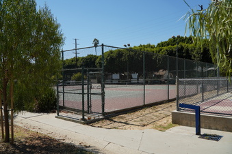 Enlarge photo 37