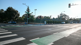 Enlarge photo 2