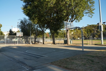 Enlarge photo 6