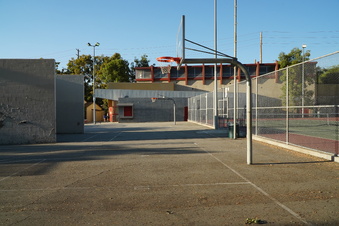 Enlarge photo 13