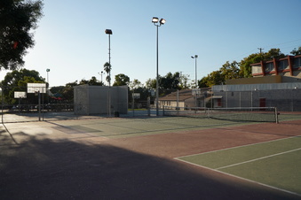 Enlarge photo 23