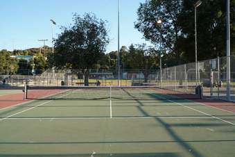Enlarge photo 33