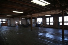 Enlarge photo 37