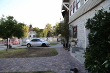 Enlarge photo 12