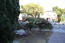 Enlarge photo 19
