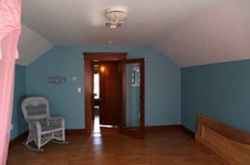 Enlarge photo 92