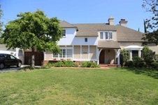 3318 Club Dr. LA 90064 