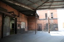 Enlarge photo 83