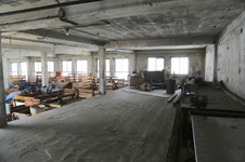 Enlarge photo 51
