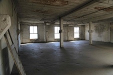 Enlarge photo 61