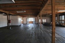 Enlarge photo 36