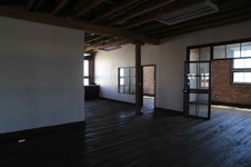 Enlarge photo 46