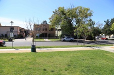 Enlarge photo 24