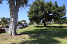 Enlarge photo 2