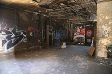 Enlarge photo 44