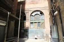 Enlarge photo 19