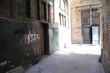 Enlarge photo 25
