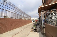Enlarge photo 13