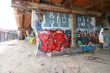 Enlarge photo 12
