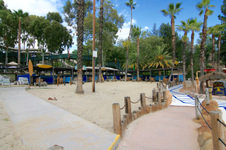 Ext Lounge Chairs / Ext Pool
