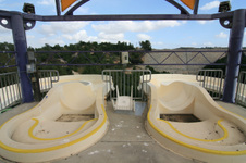 Enlarge photo 88