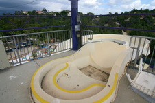 Enlarge photo 89