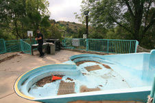 Enlarge photo 58