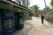 Enlarge photo 108