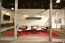 Enlarge photo 19