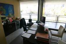 Enlarge photo 69