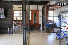 Enlarge photo 19