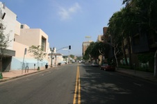 Ivar St.