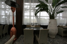Enlarge photo 18