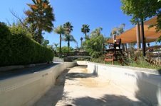 Enlarge photo 38