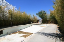 Enlarge photo 198