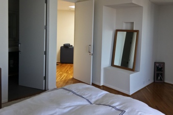 Enlarge photo 62