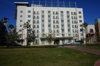 Enlarge photo 2
