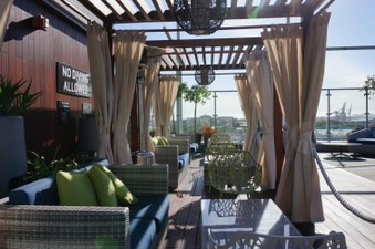 Enlarge photo 32