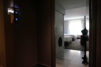 Enlarge photo 38