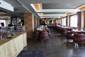 Enlarge photo 22