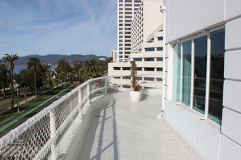 Enlarge photo 48