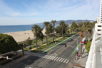 Enlarge photo 54