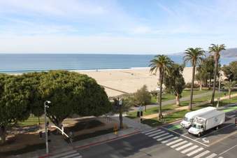 Enlarge photo 61